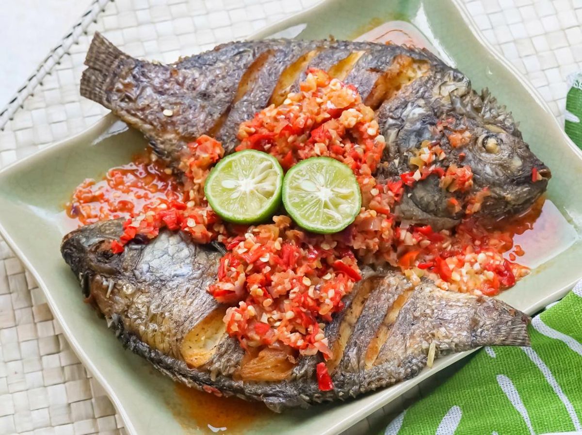 Resep Sambal Rias khas Batak Dan Ikan Mujair Goreng Crispy